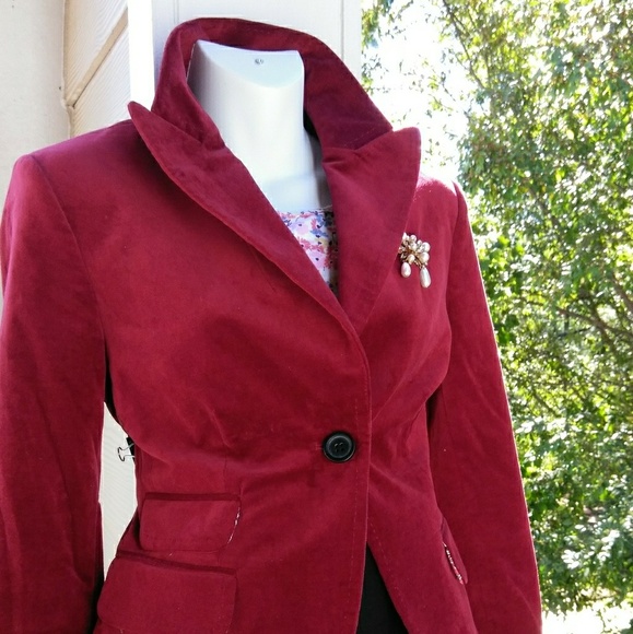 Jacket - Picture 1 of 1